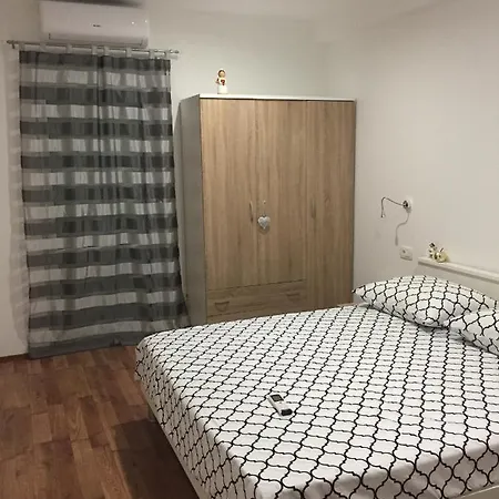 Appartement With A Parking Space Podstrana, Split - 16032