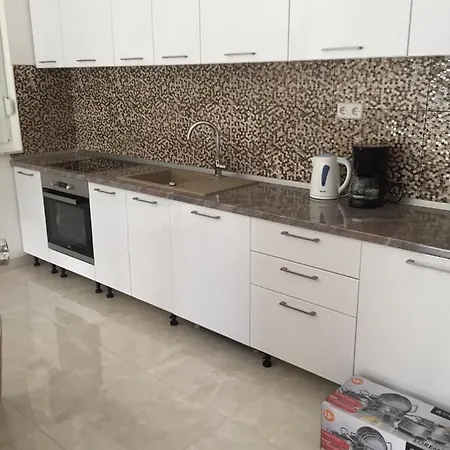 Appartement With A Parking Space Podstrana, Split - 16032